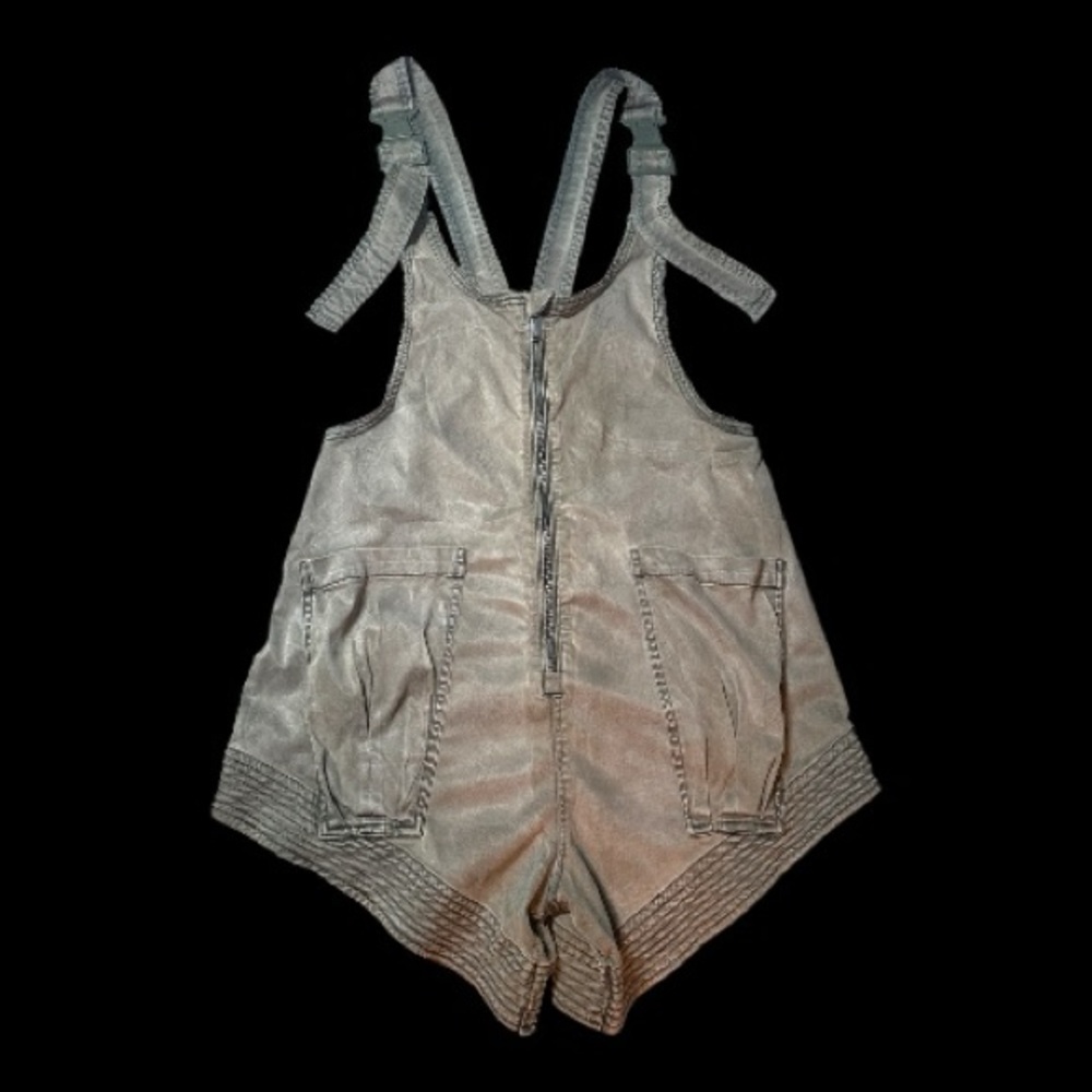 Free People Movement Fast Track Shortie Utility Romper in Olive Green. Size XS - Picture 2 of 10